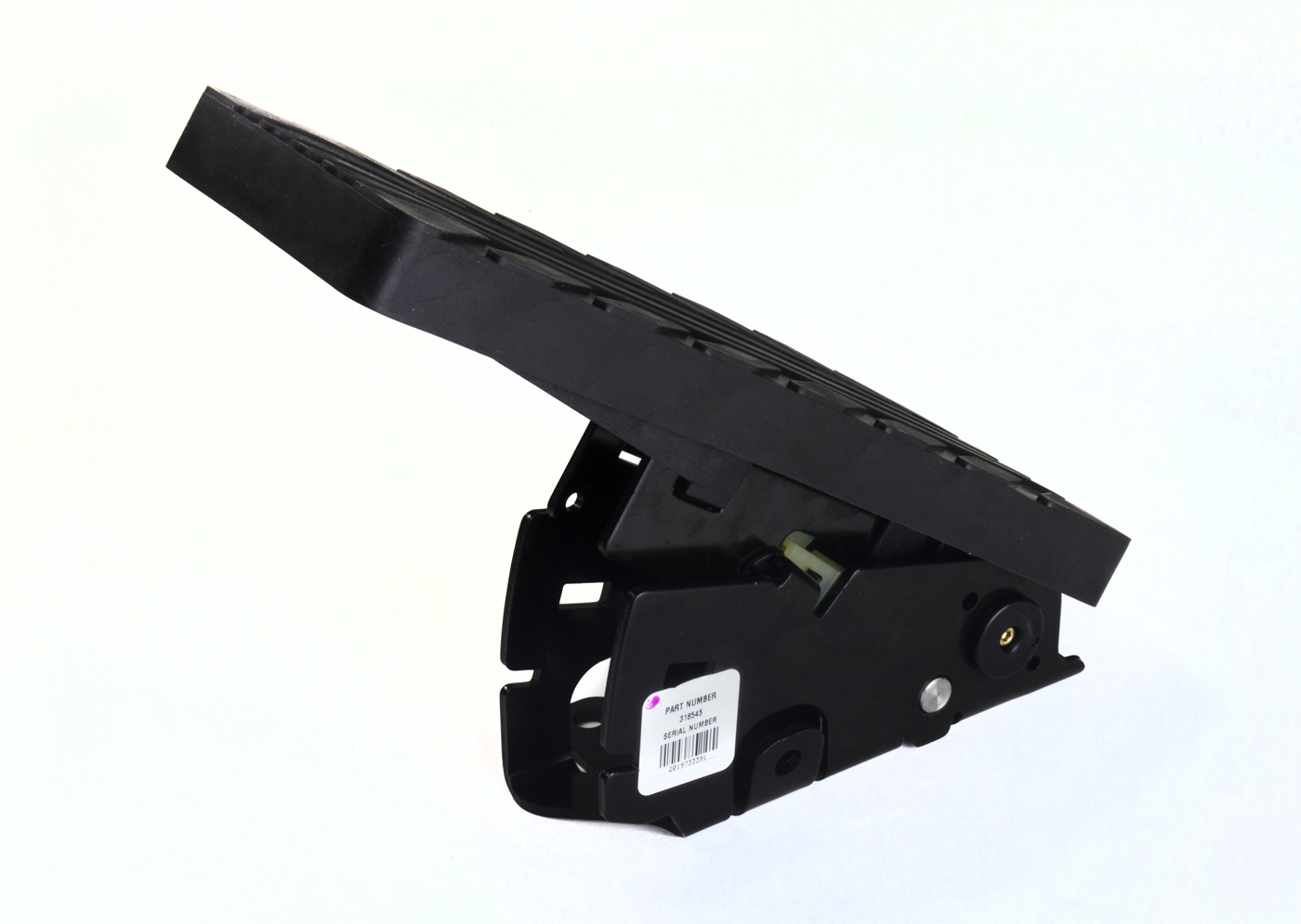 Ângulo 4 - PEDAL DE EMBREAGEM - Ref: 12744523 - Linha VOLVO